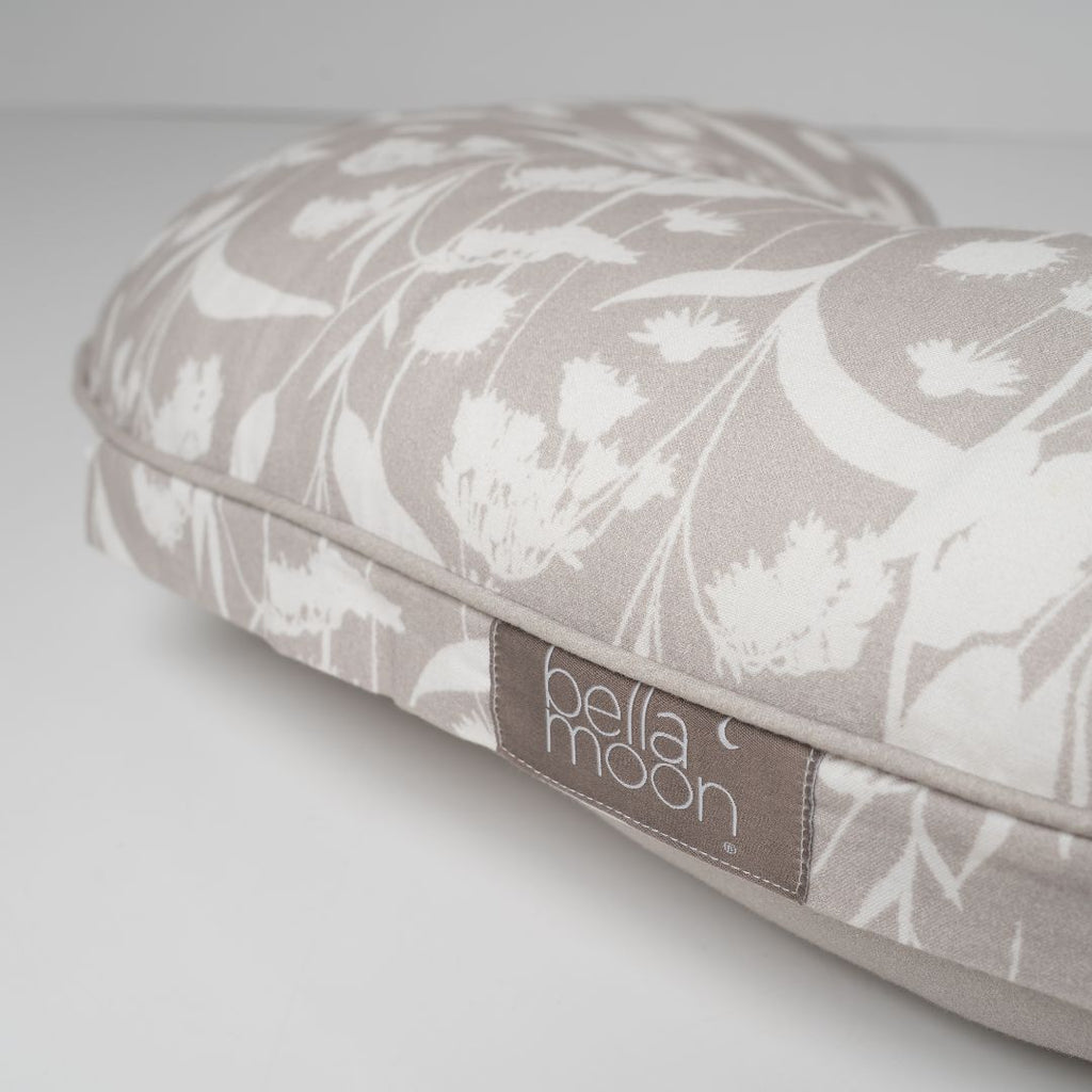 Bellamoon organic cotton baby safe feeding pillow