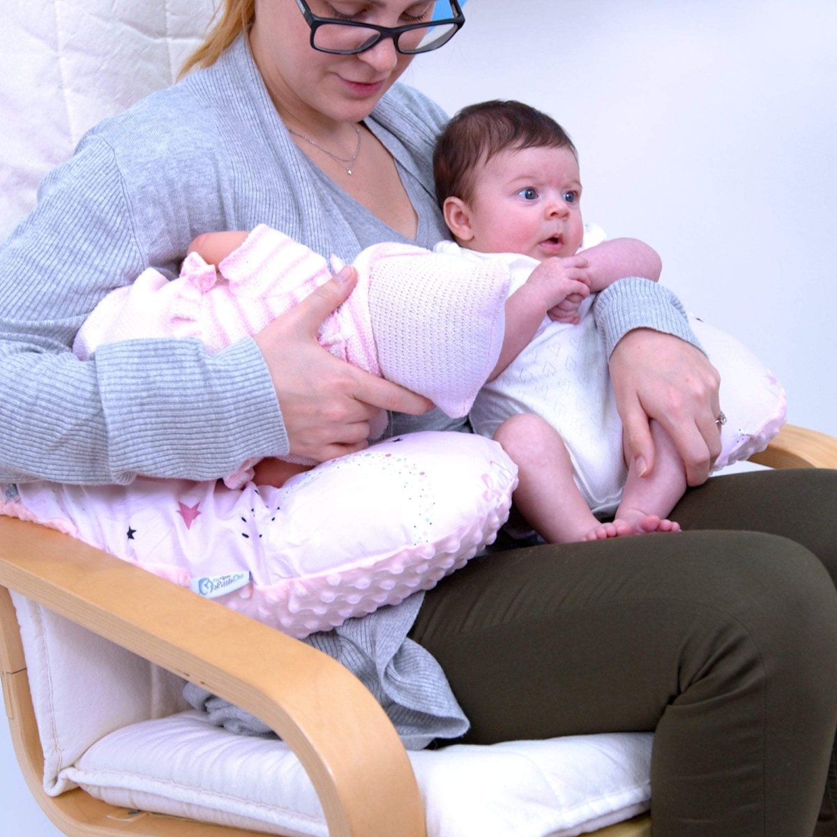 Twin feeding support pillow for breastfeeding